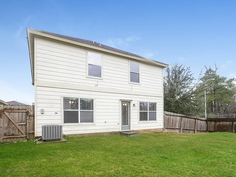 20826 Bonham Park Ln — Photo 24
