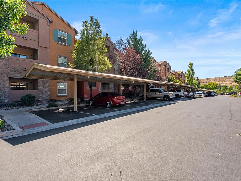 The View Apartments — Photo 114