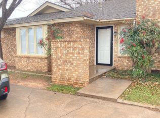 5205 73rd St UNIT B, Lubbock, TX 79424