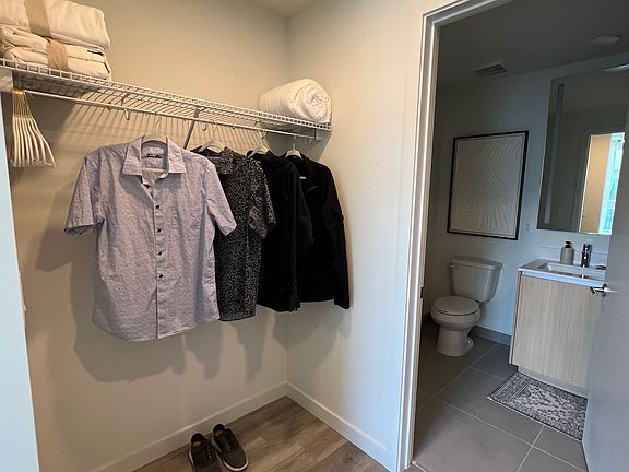 3rd image of 119 NW 29th St APT 4