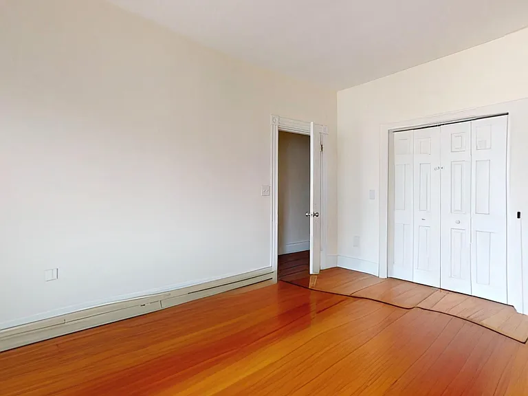 19 Newport St — Photo 9