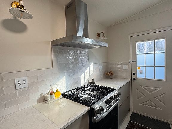 5th image of 3266 Platt Rd