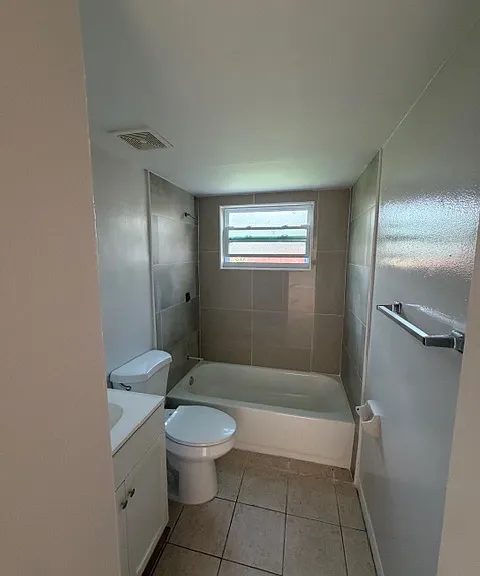 2654 South Dr #3 — Photo 3