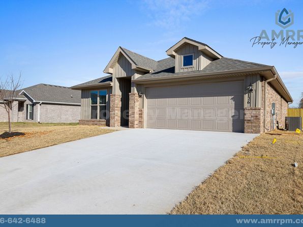 126 SW Vanessa St