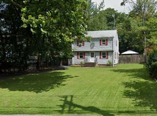 295 E Northfield Rd, Livingston, NJ 07039