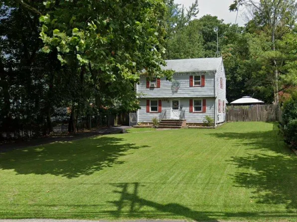 295 E Northfield Rd, Livingston, NJ 07039