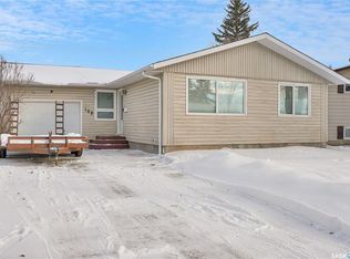 108 Hanley Cres, Regina, SK S4R5A7