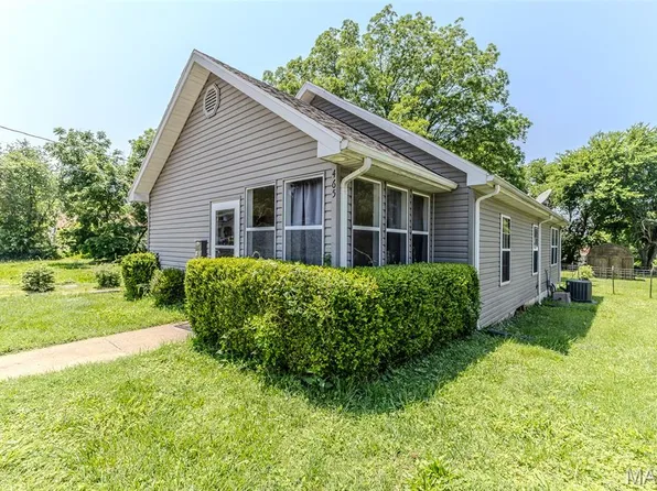 465 W Hayes St, Lebanon, MO 65536