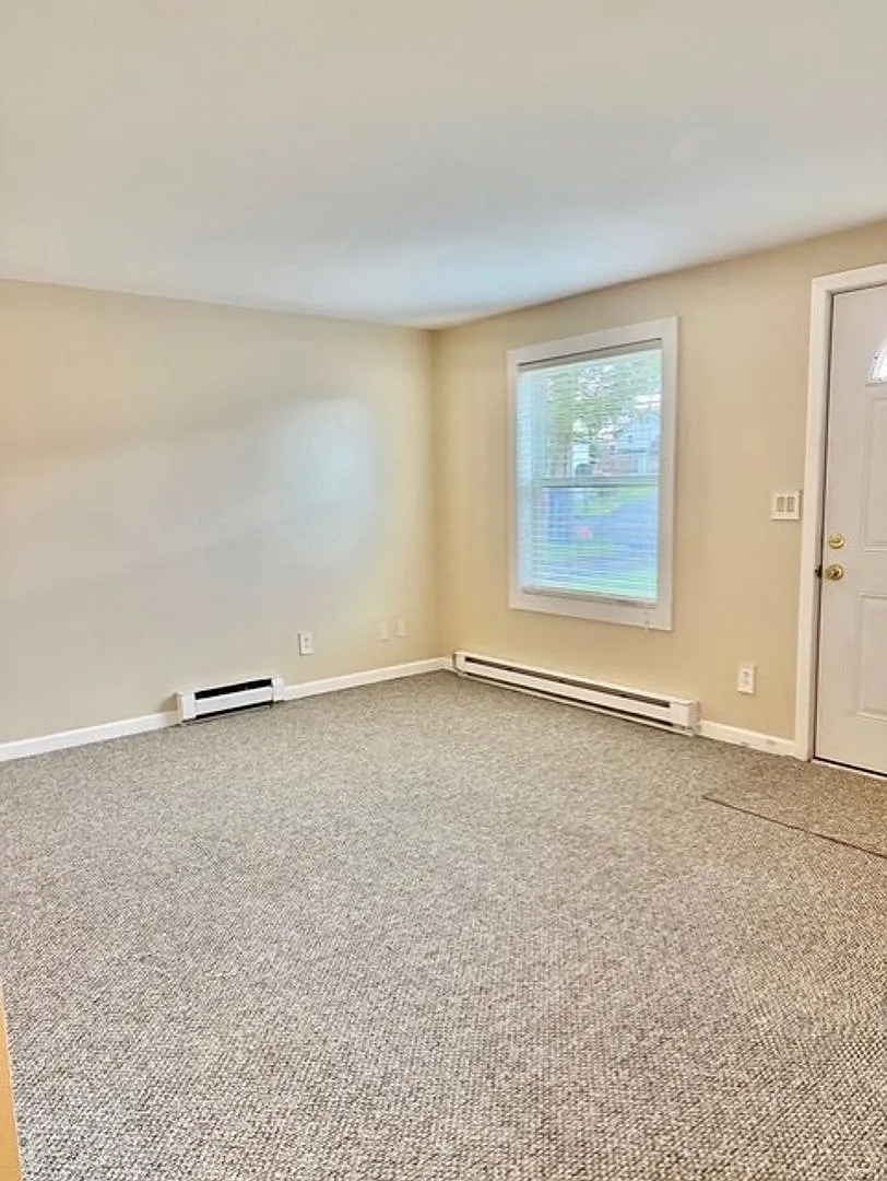 120 Hinsdale St — Photo 4