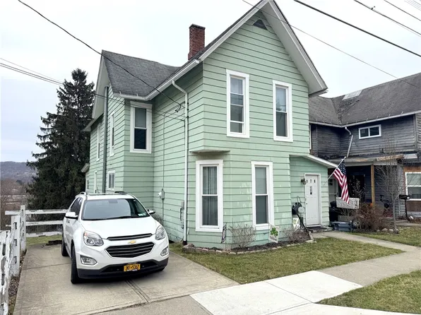 178 Prospect St, Hornell, NY 14843