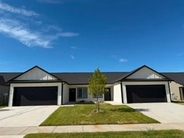 9414-9416 E Wassall St, Wichita, KS 67210