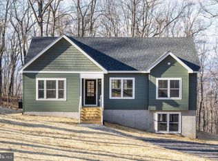 1930 High Top Rd, Linden, VA 22642