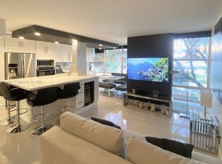200 172nd St APT 219, Sunny Isles Beach, FL 33160