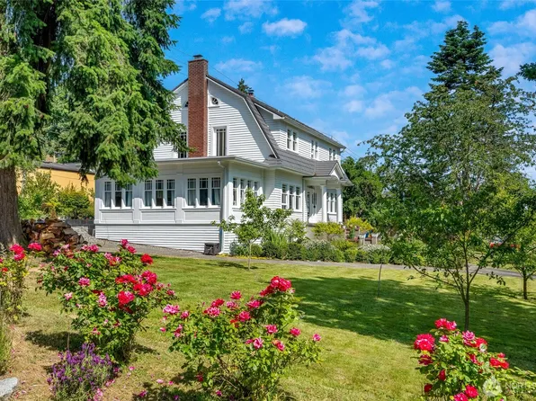 4918 S 3rd Avenue, Everett, WA 98203