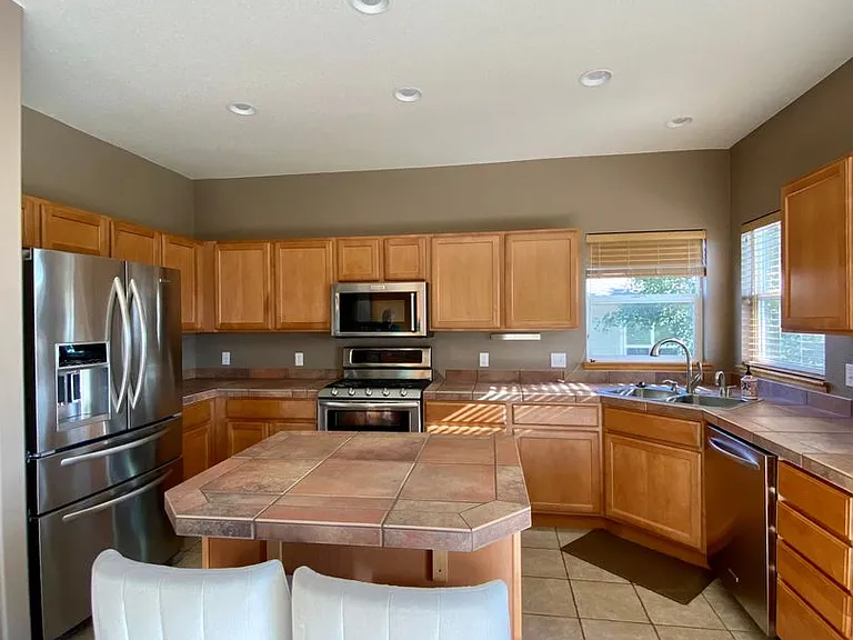 4549 Desert Varnish Dr — Photo 28