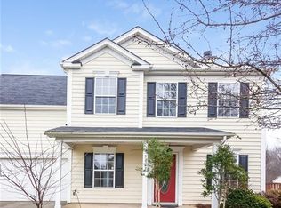 5027 Stowe Derby Dr, Charlotte, NC 28278