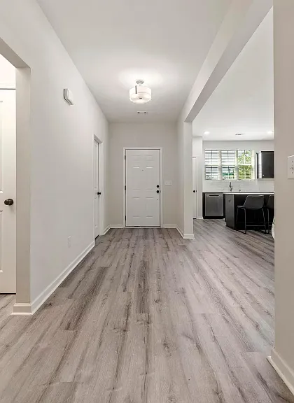 121 Northern Flicker Dr — Photo 4