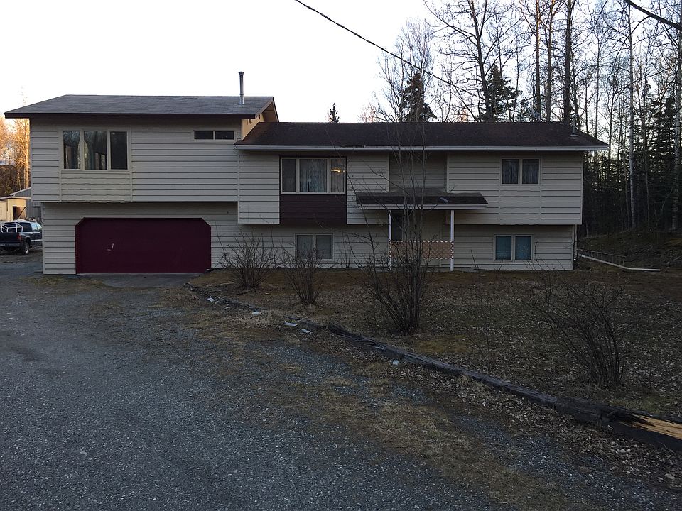 2nd image of 2200 N Cottonwood Loop