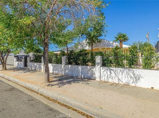 38569 5th St E, Palmdale, CA 93550