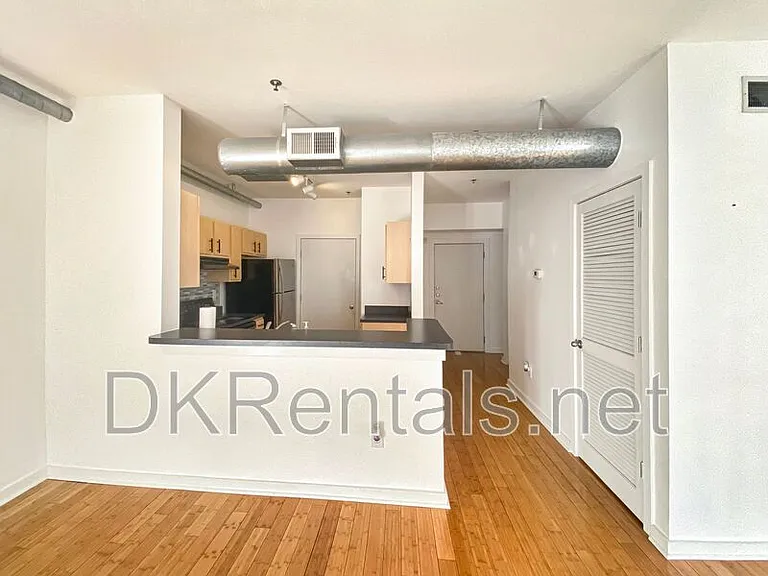 800 Peachtree St NE #1512 — Photo 8