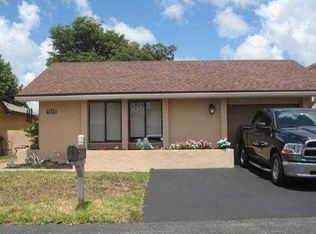 4041 SW 82nd Ter, Davie, FL 33328