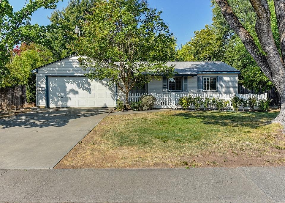 1st image of 5417 Woodleigh Dr
