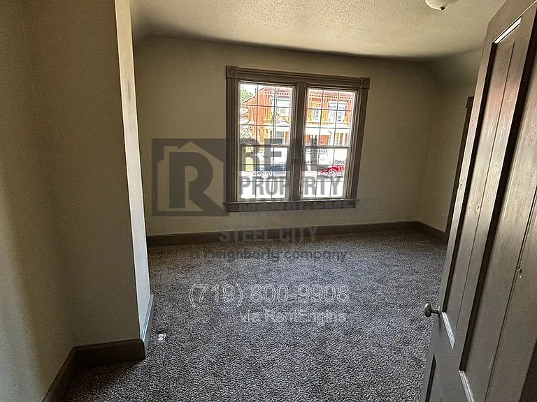 410 W 13th St — Photo 23