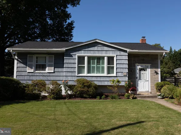 4700 Eades St, Rockville, MD 20853