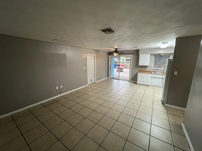 1666 Rudy Ct — Photo 3
