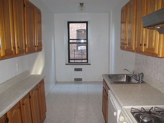 5th image of 41-09 41st St #4K