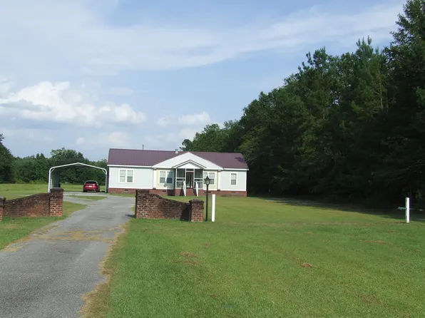 133 Creeper Ln, Saint Stephen, SC 29479