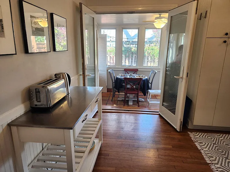 4214 Bellvue Ave — Photo 19