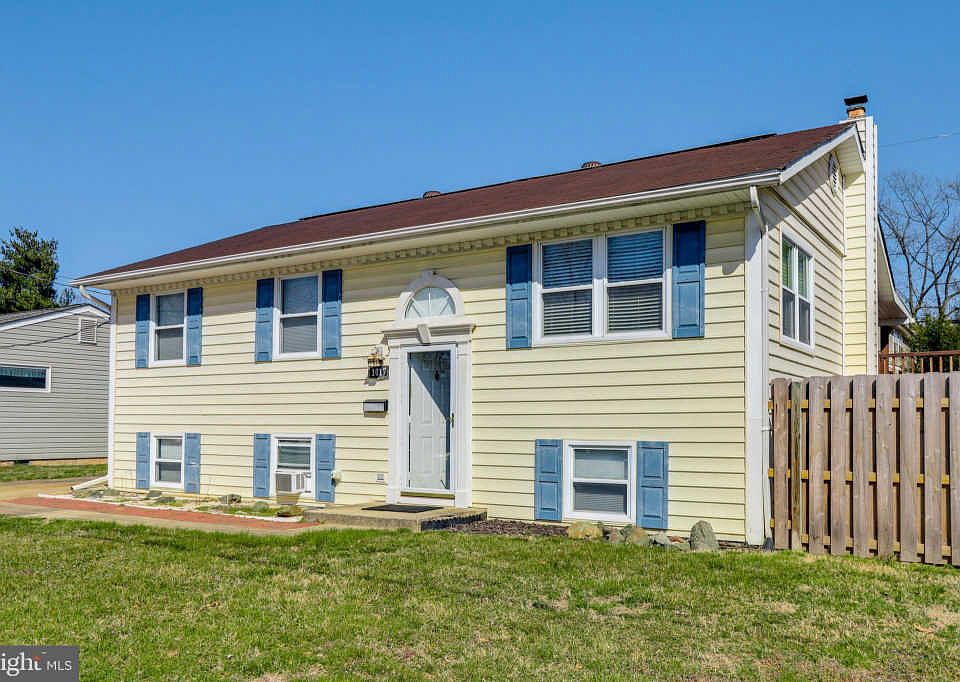 1st image of 1017 Phillip Dr