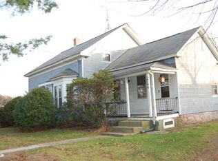 2772 W Shore Rd, Warwick, RI 02889
