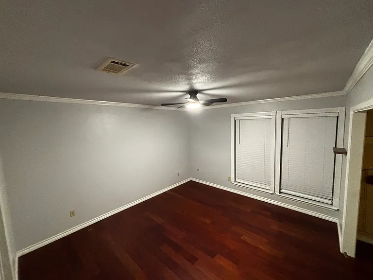 7827 Bateman Ln — Photo 17