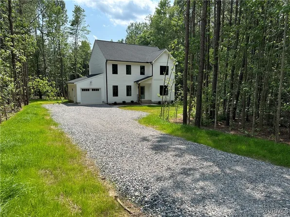 8721 River Rd, South Chesterfield, VA 23803