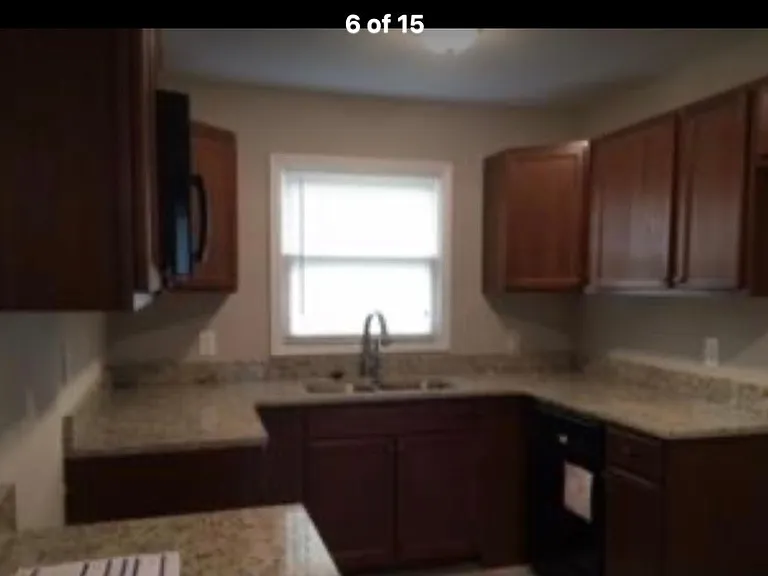 1901 Oglesby Dr NW — Photo 5