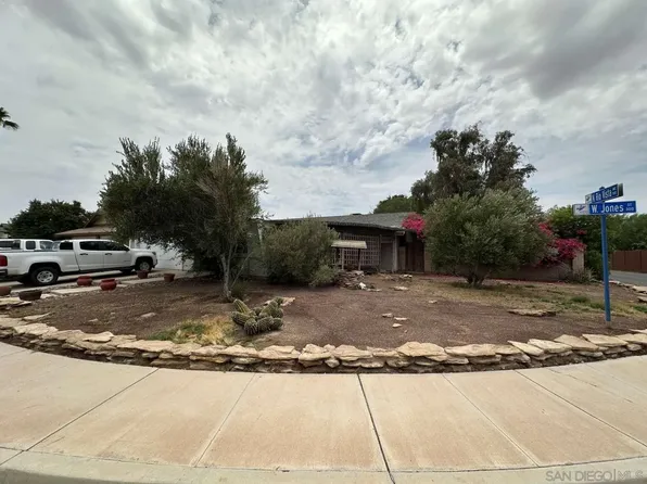 396 W Jones St, Brawley, CA 92227