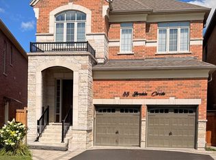 88 Brabin Cir, Whitby, ON L1P 0C1