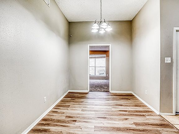 5th image of 7010 Foxmont Ln