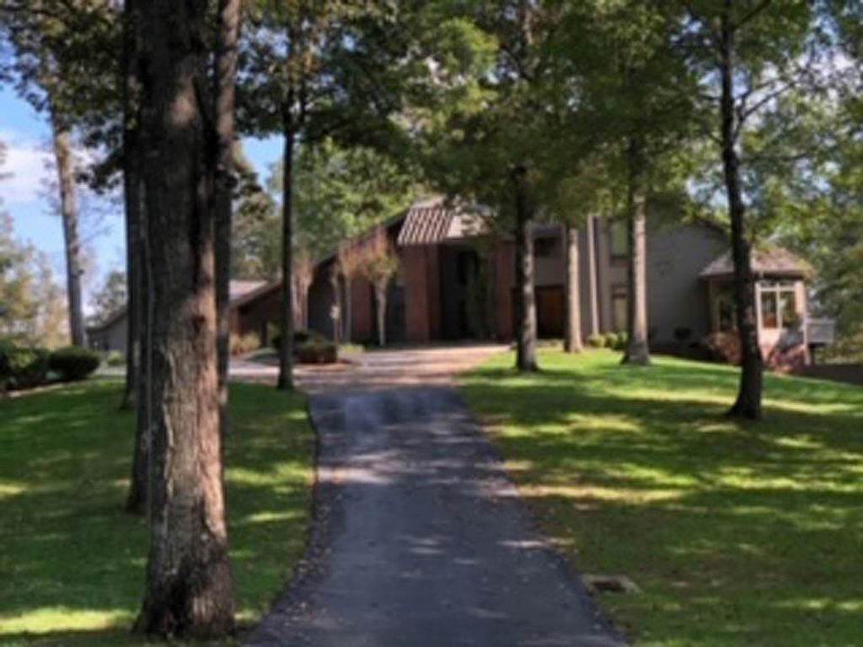 1st image of 335 Summer St