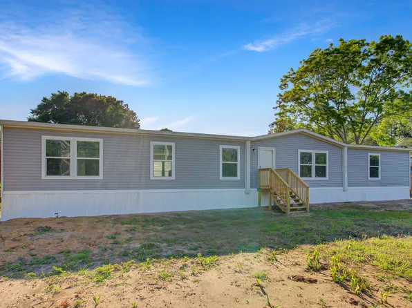 2701 Cainhoy Rd, Huger, SC 29450