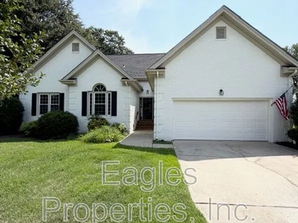 210-1 Creekside Dr, Goldsboro, NC 27534