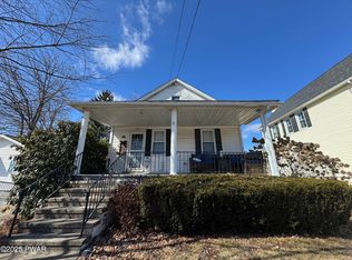 221 N Merrifield Ave, Scranton, PA 18504