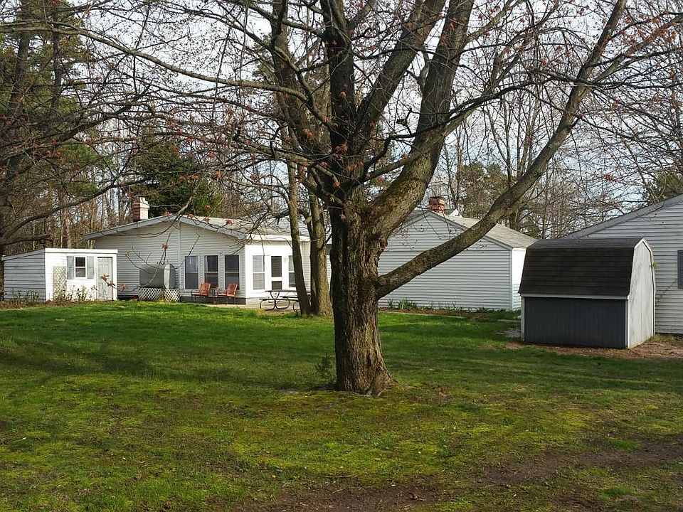2nd image of 2034 E Mount Garfield Rd