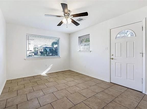 2nd image of 230 16th St