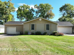 2176 Martha Hulbert Dr, Lapeer, MI