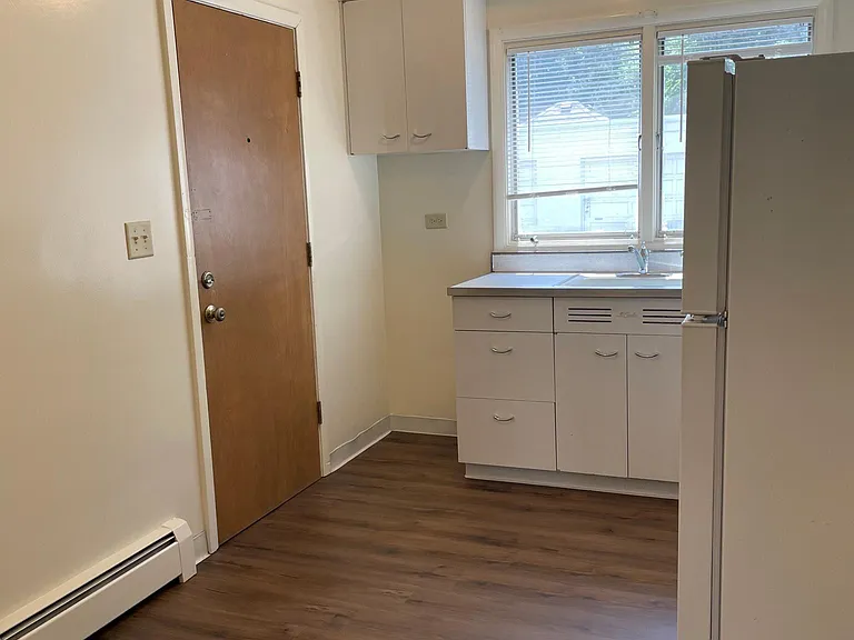 67 W Crystal Lake Ave — Photo 14