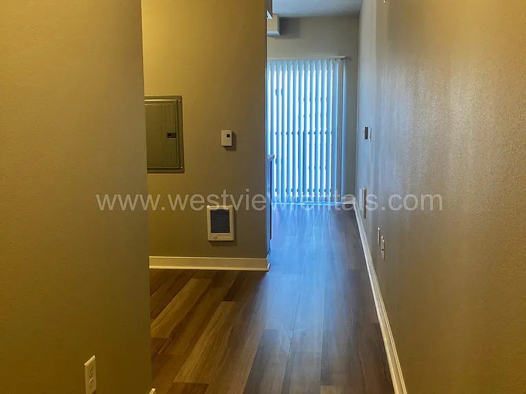 1010 Railroad Ave — Photo 323