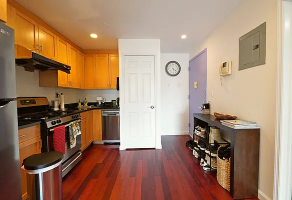 Rented by Superstar Real Estate LLC | media 5